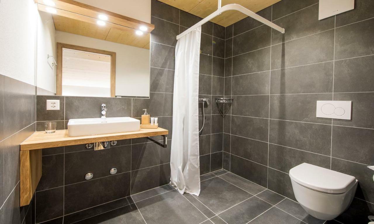 Gadmer Lodge - Dein Zuhause In Den Bergen Gadmen Extérieur photo